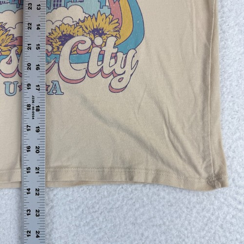 Zoe+Liv T-Shirt Women's Small Tan Nashville Music City Graphic Short Sleeve - Picture 4 of 6