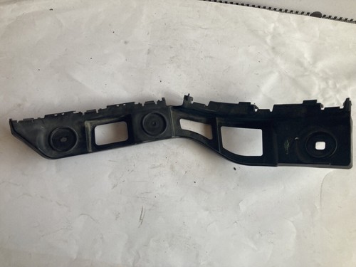 VW Polo Bj.11 / gebr. Halter Stoßstange rechts hinten 6R6807394A #436