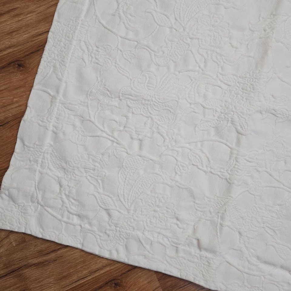 Pottery Barn AMBROSIA Matelasse Shams Almohada Estándar Blanco Floral Acolchado Set 3 Foto 3 de 4