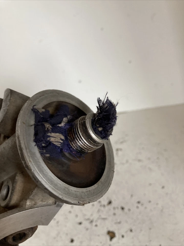 Kia Sportage Oil Pump 21310-23002 Eng Type G4Gc Genuine 2.0 16V Petrol 2007 - Image 3 of 4