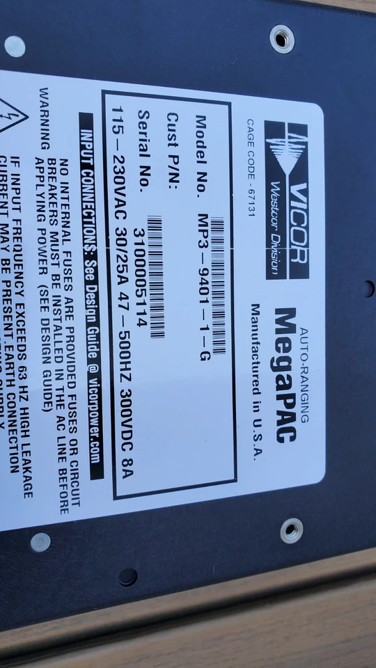 Vicor MegaPAC MP3-9401-1-G 115-230VAC 30/25A 47-500HZ 300VDC 8A  New💥 - Image 2 of 4