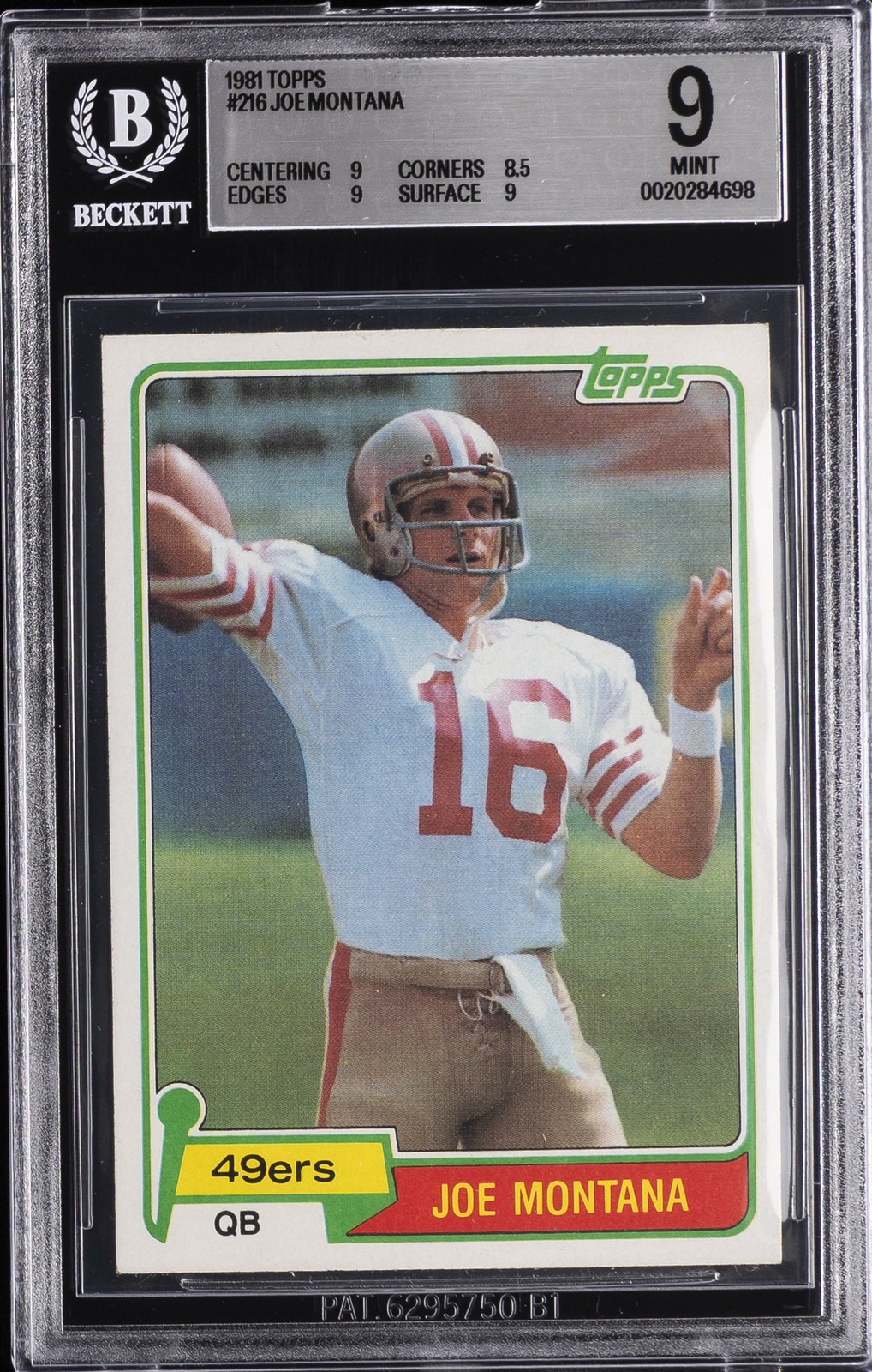 1981 TOPPS #216 JOE MONTANA BGS 9