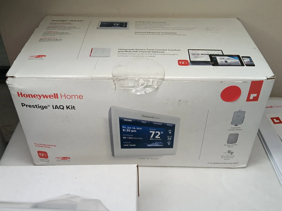 Honeywell YTHX9421R5101WW Prestige IAQ Prog Thermostat Kit - Image 2 of 4