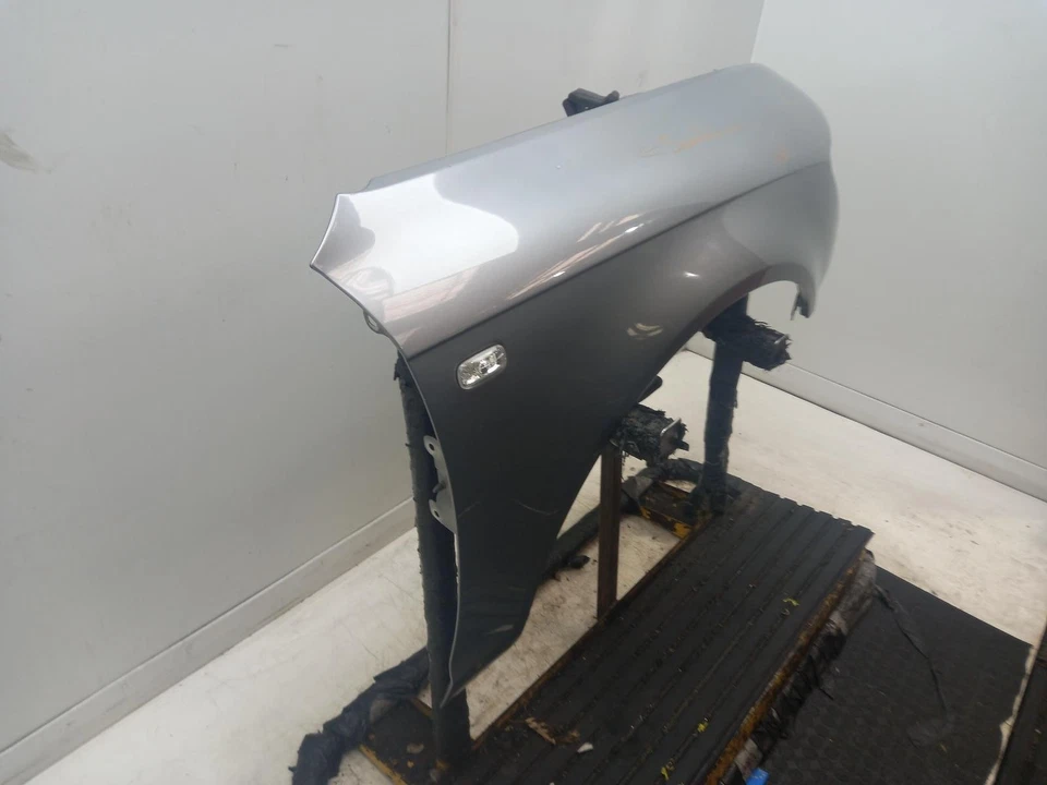 AUDI A6 Right Front Wing O/S 2004-2009 Y7G 4 Door Saloon - Image 2 of 4