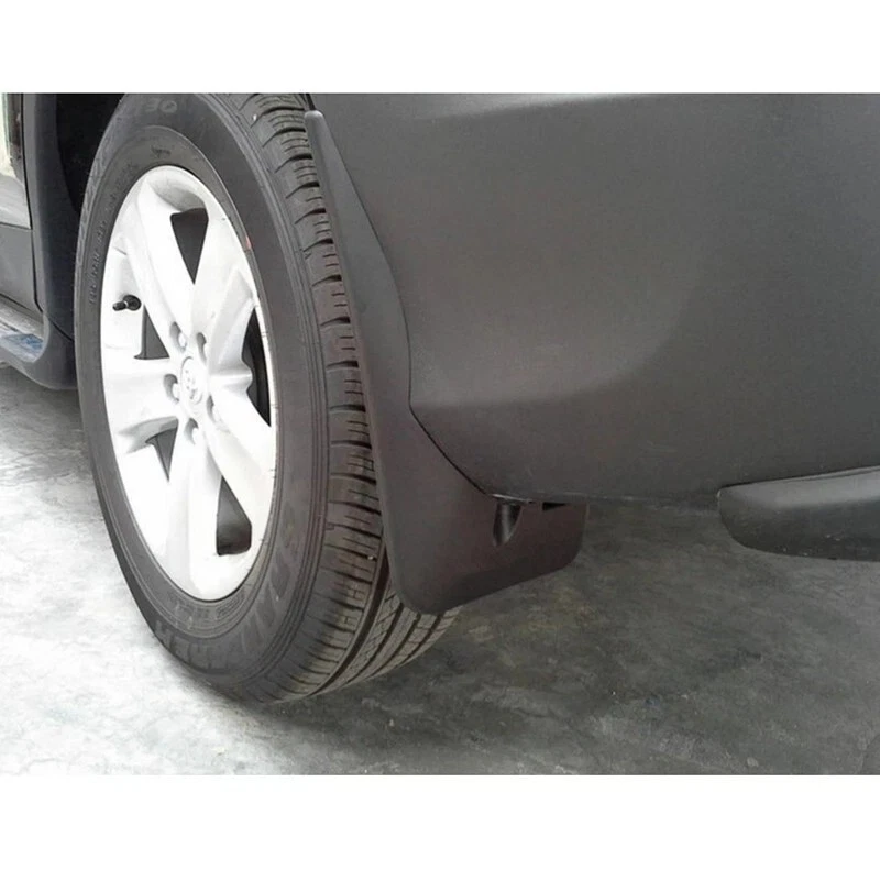 Protectores contra salpicaduras moldeados delanteros y traseros genuinos para Toyota RAV4 2013-2015 Foto 3 de 4