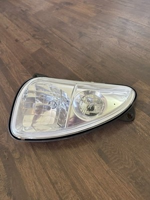 New Holland Power Master 110 Front Headlight Right Side