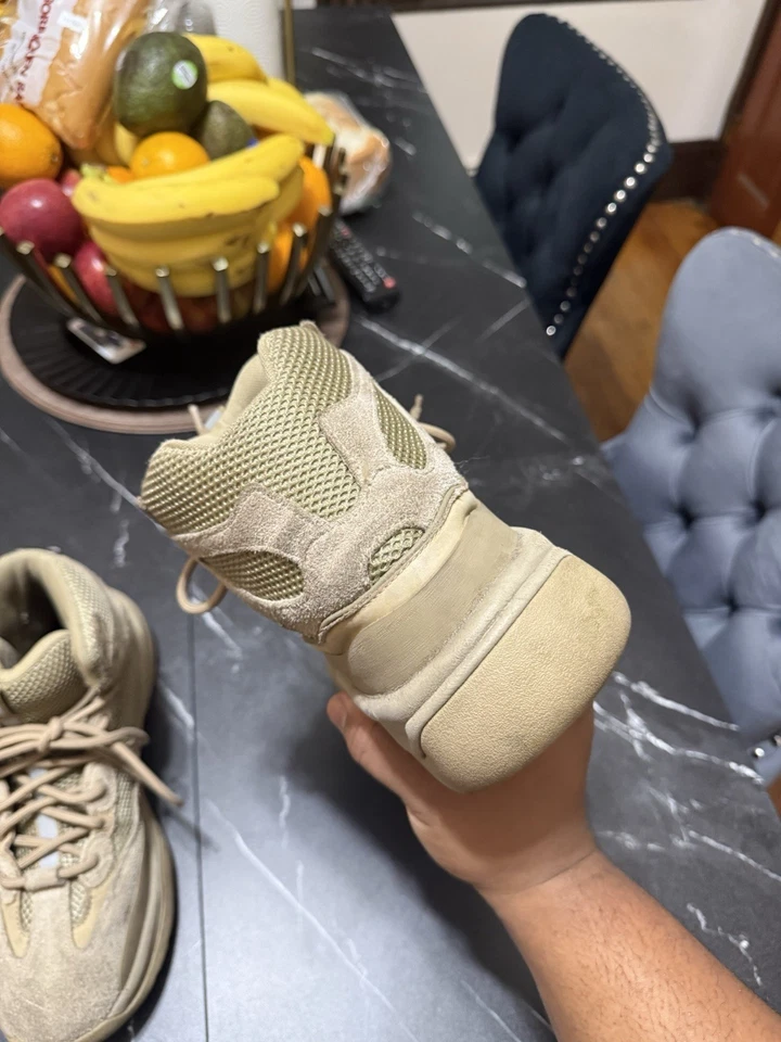 Bota Adidas Yeezy Desert Rock tamanho 9.5 estado decente - Imagem 4 de 4