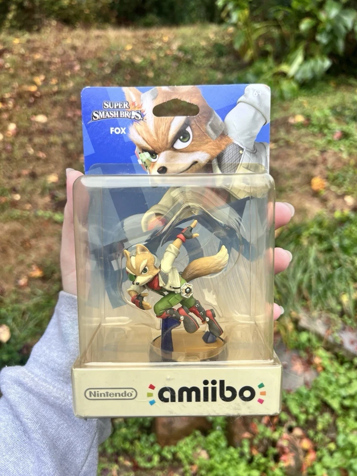 Star Fox Series Amiibo Bundle: Fox and Falco Super Smash Bros Nintendo - Image 2 of 2