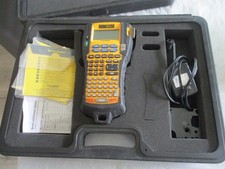 Dyno Rhino 5200 Label maker with 4 new labels...