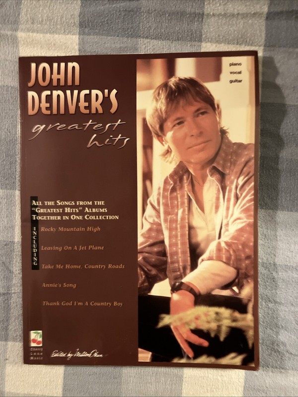 JOHN DENVER'S GREATEST HITS * MINT PAPERBACK * PIANO * VOCAL * GUITAR