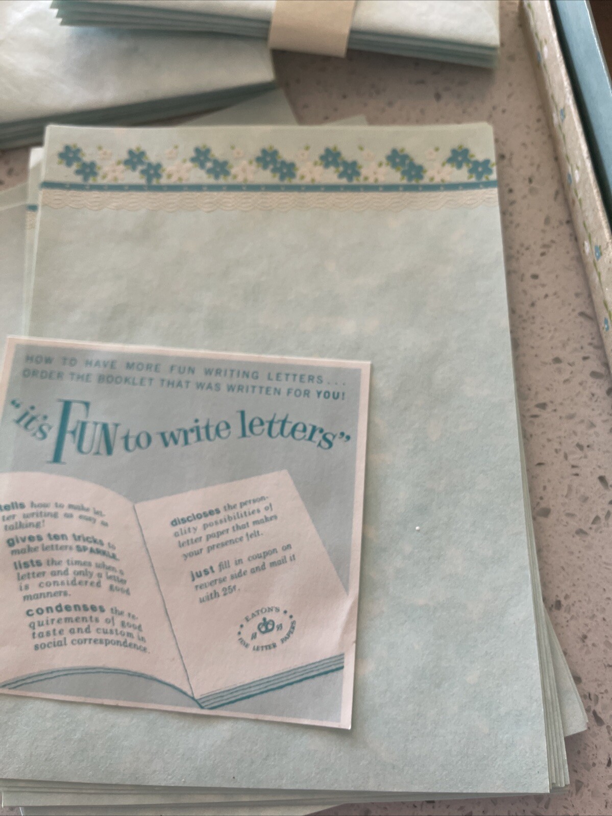 Vintage Eaton's Stationery Floral Design Letter Set