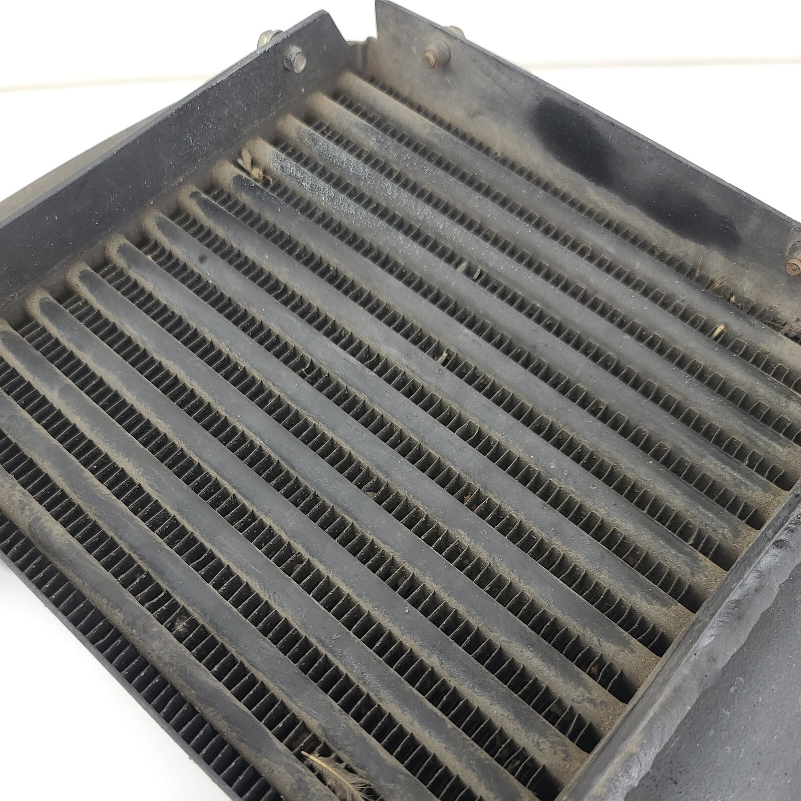 1991 91 Bentley Turbo R Turbo Intercooler Radiator UE71665 Oem
