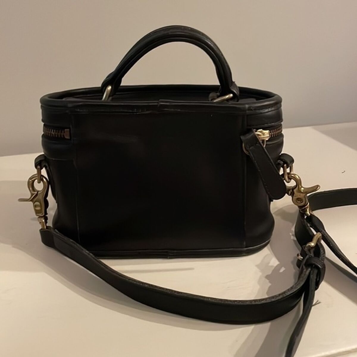 Coach Vintage Trail bag 9955 Rare Top Handle Crossbody Coach Vintage Trail bag 9955 Rare Top Handle Crossbody
