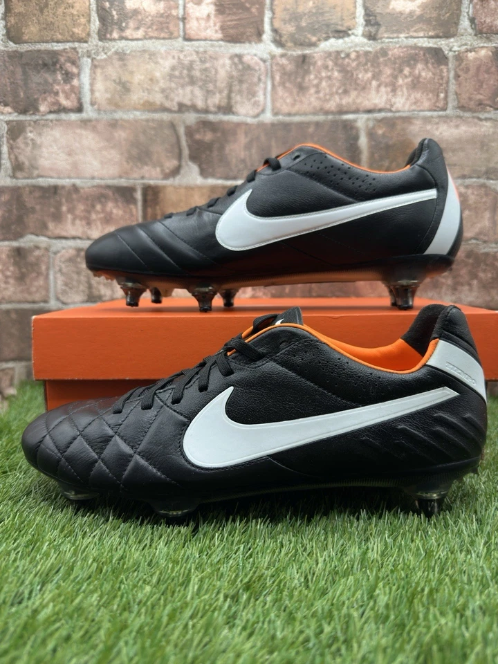 Nike Tiempo Legend IV Elite SG Fußballschuhe Größe UK 6 Nagelneu mit Tasche Selten - Bild 3 von 4