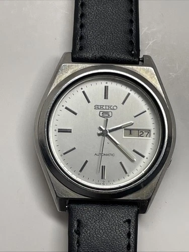Seiko 5 Watch Japan Automatic Day Date Indicator Water Resistant Mens Vintage