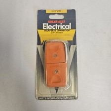 Nee Old Stock Great Mills GMP 230L Duraplug 10A 2 Pin Rubber Lead Connector