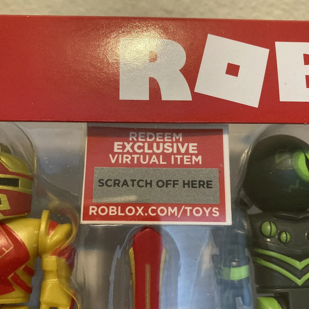 ROBLOX Series 1 Mini Action Figures CHAMPIONS OF ROBLOX w/ Virtual Code  *read*