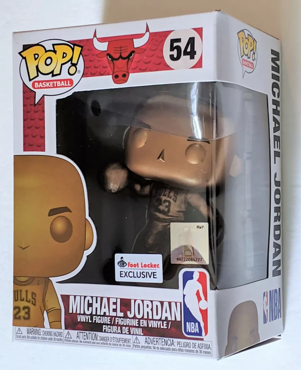 Funko Pop! Basketball NBA Bulls Michael Jordan (Bronze) Foot Locker  Exclusive Figure #54 - US