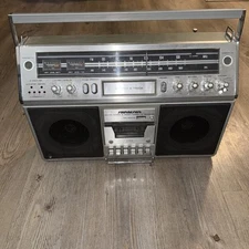 Soundesign Boombox Model 4959 Rare 1980s Radio (8 Track Needs Repair)