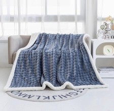 Throw Blanket 50 60 inch, 540 GSM Ultra Soft Thick Fuzzy Sherpa Fleece