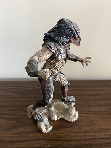 Figura McFarlane Predator de principios de la década de 2000 Vintage Movie Maniacs | Leer descripción - Imagen 3 de 9