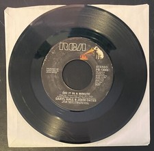 Daryl Hall John Oates Did It In A Minute 1981 Vinyl 45 Record VG PB13065
