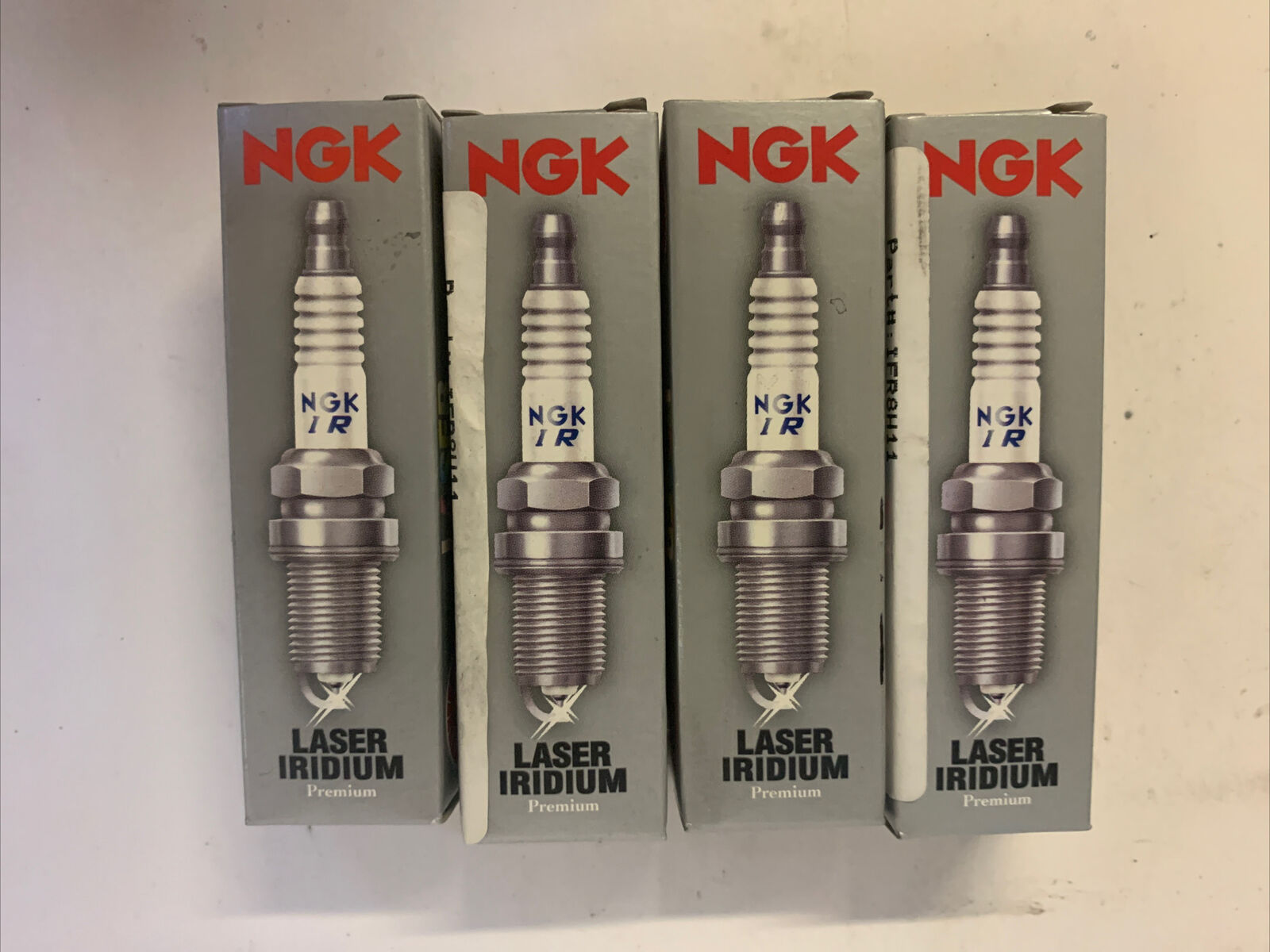 NEW NGK Spark Plug IFR8H11 5068 Qty 4