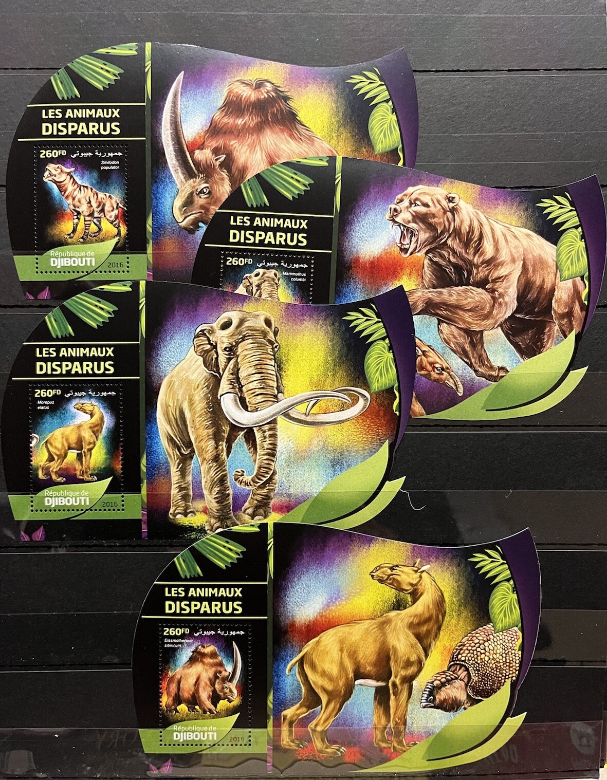 Djibouti - Mammoths/ Prehistoric Fauna on stamps - Timbres - MNH**  - CB4