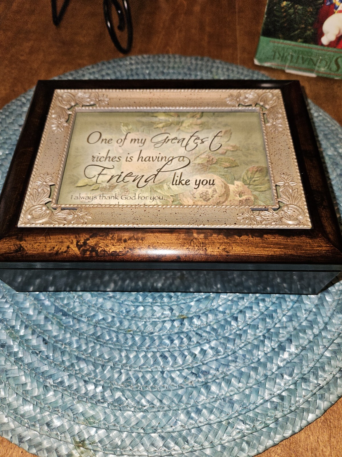 Musical Jewelry Keepsake Box Plays How Great Thou Art - Perfect Gift-image
