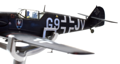 Corgi Messerschmitt Bf 109E-4 - 1940 Germany 1:72 Die-Cast Airplane AA28008 - Picture 4 of 6