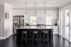 black kitchen island lighting