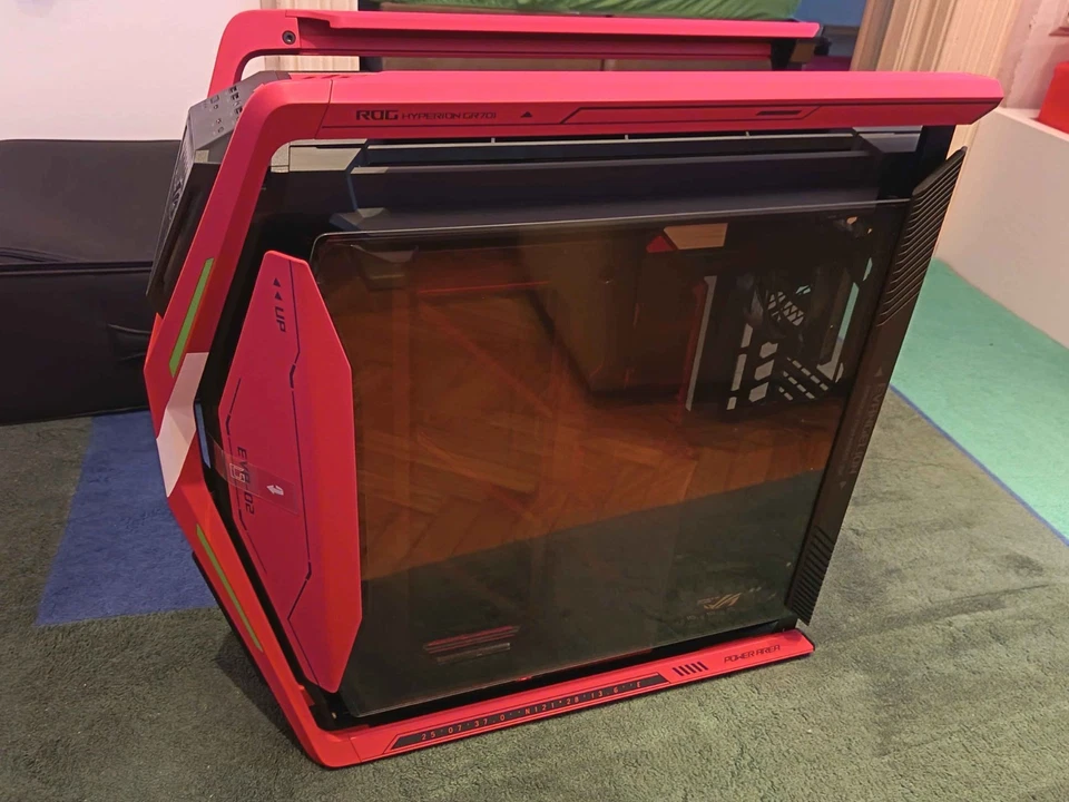 ROG Hyperion EVA-02 Edition - Image 3 of 4