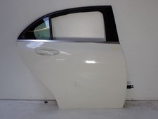 T&uuml;r hinten rechts komplett Mercedes Benz A-Klasse W176 Wei&szlig; Uni 650 Calcitwei&szlig;