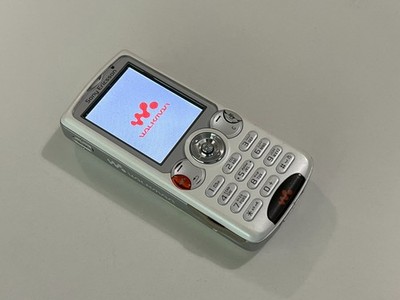 Genuine Sony Ericsson W810i White - (Unlocked) Retro GSM Phone
