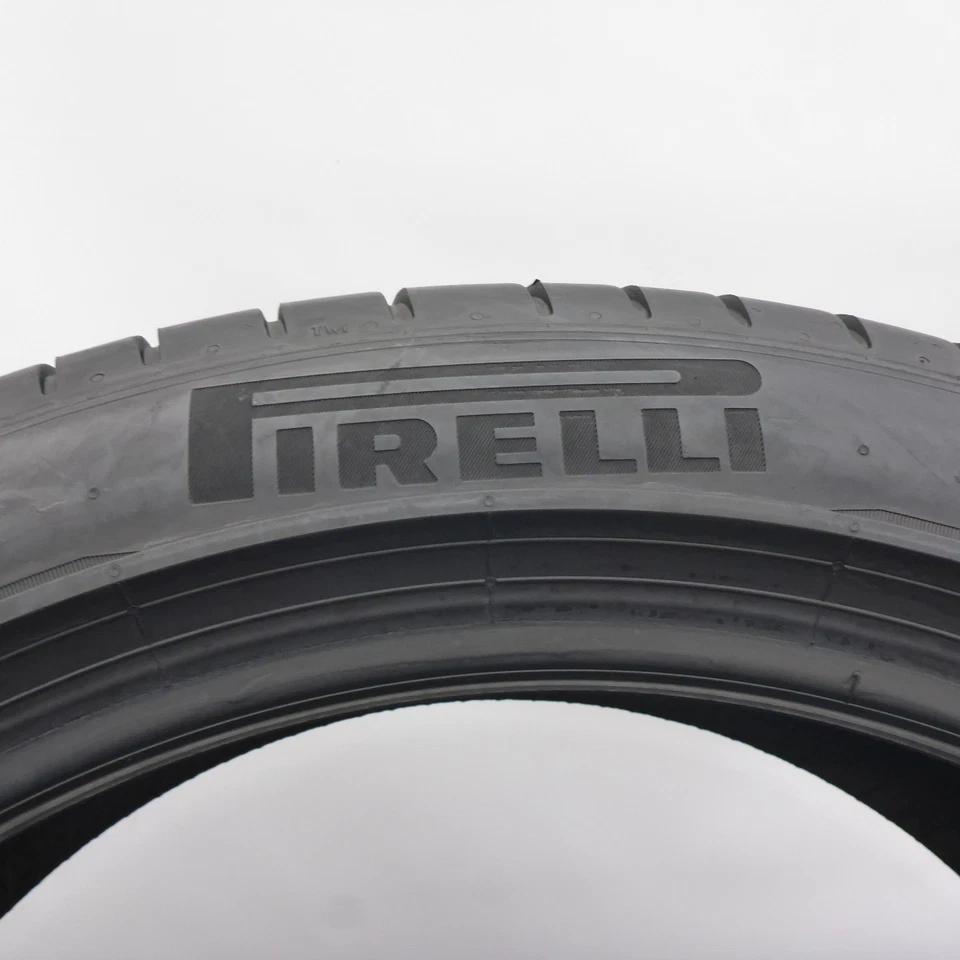 225 45 19 2 X PIRELLI 225/45 R19 96W XL P Zero RFT BMW Pneus D'Été 2019 5,2-5mm - Photo 4/4