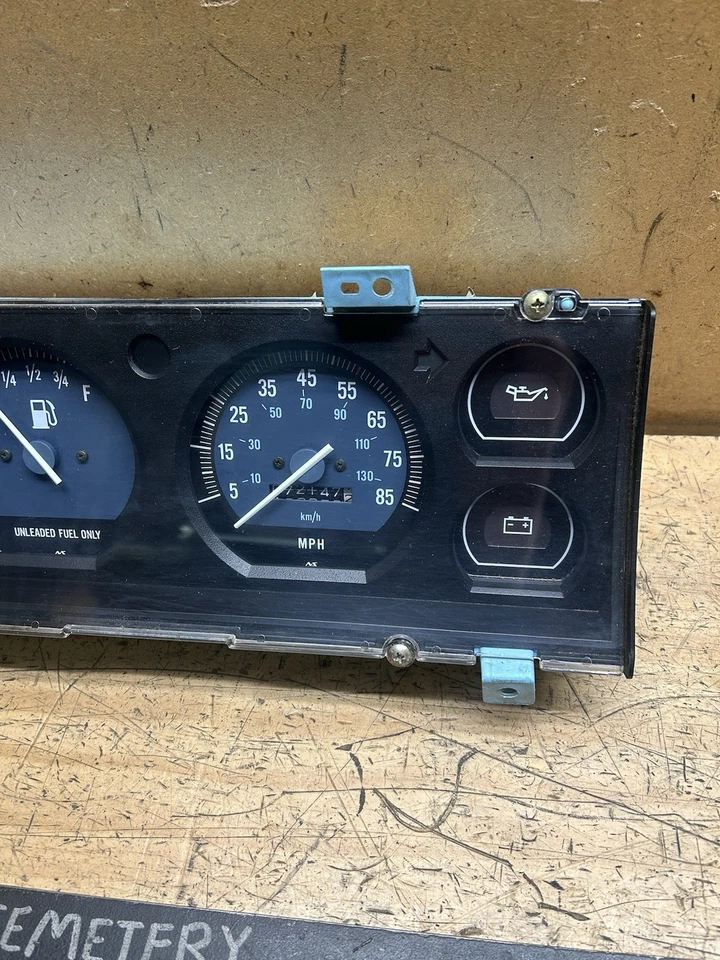 Cuadro de instrumentos 87-90 Jeep Cherokee XJ Comanche MJ OEM calibre 2 72 k millas Foto 4 de 4