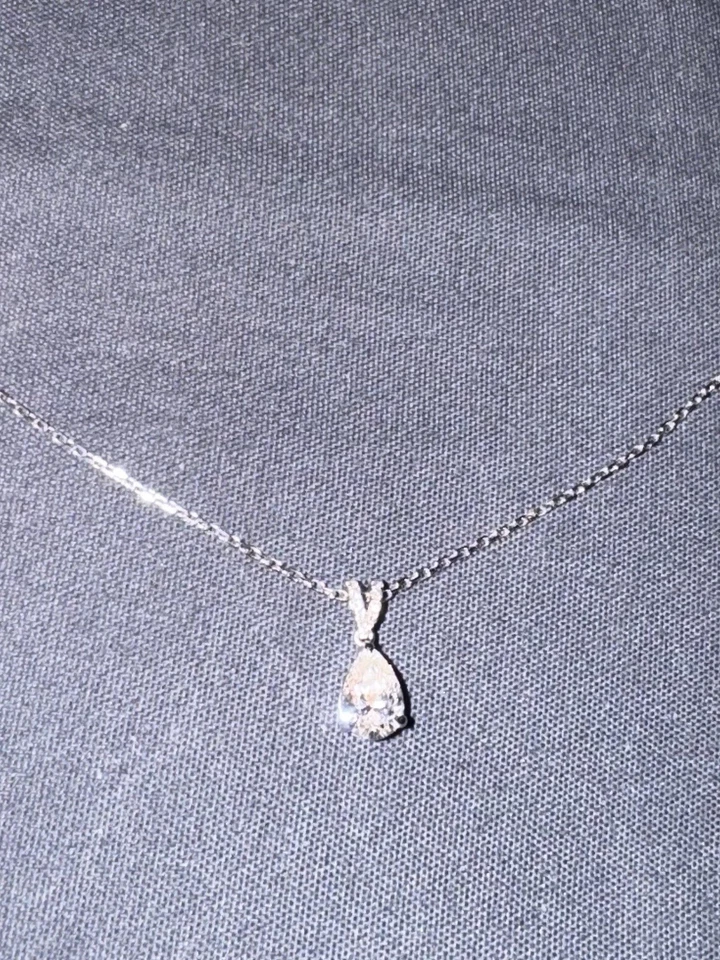 Collier Diamant Or Blanc - Photo 1/4