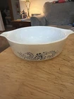 Vintage Pyrex 1 Pint Round Casserole Dish Homestead Pattern 471B