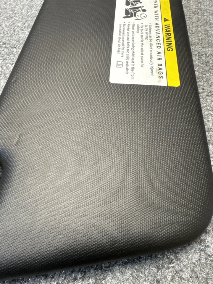 09 MERCEDES-BENZ C63 AMG DELANTERO IZQUIERDO LADO DEL CONDUCTOR PARASOL NEGRO OEM Foto 3 de 4