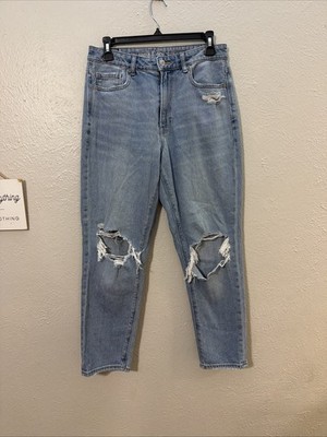 American Eagle Distressed Mom jean Women's 6 Short Med Wash Blue Denim Jeans  