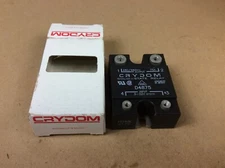 CRYDOM D4875 / D4875 New In Box 😁