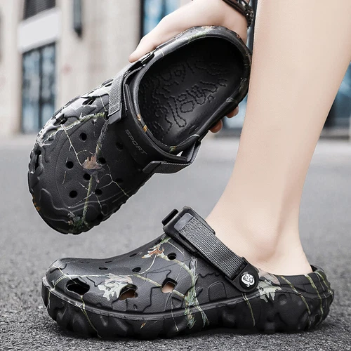 Garden clogs new men's eyelet sandals casual beach slippers swimming non-slip - Bild 7 von 35