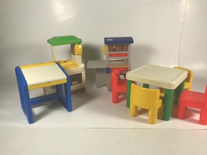 Details About Vintage Little Tikes Dollhouse Furniture Play Kitchen Workshop Desk Chairs Table