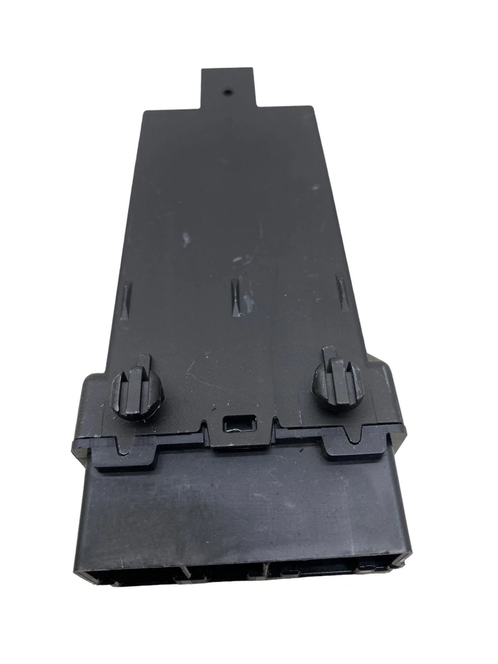 BMW 740i G12 2020-2021 OEM MÓDULO DE CONTROL ASIENTO TÉRMICO DELANTERO DERECHO O IZQUIERDO Foto 2 de 4