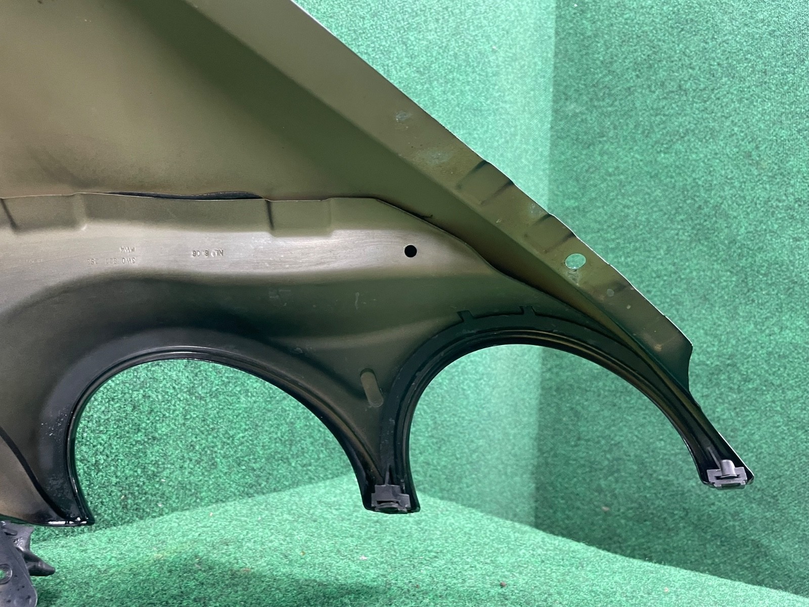 2003-2011 Bentley Continental GT GTC Left Driver Side Fender Assembly OEM