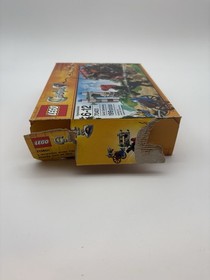 LEGO Castle: Gold Getaway (70401) Sku 36 Read 
