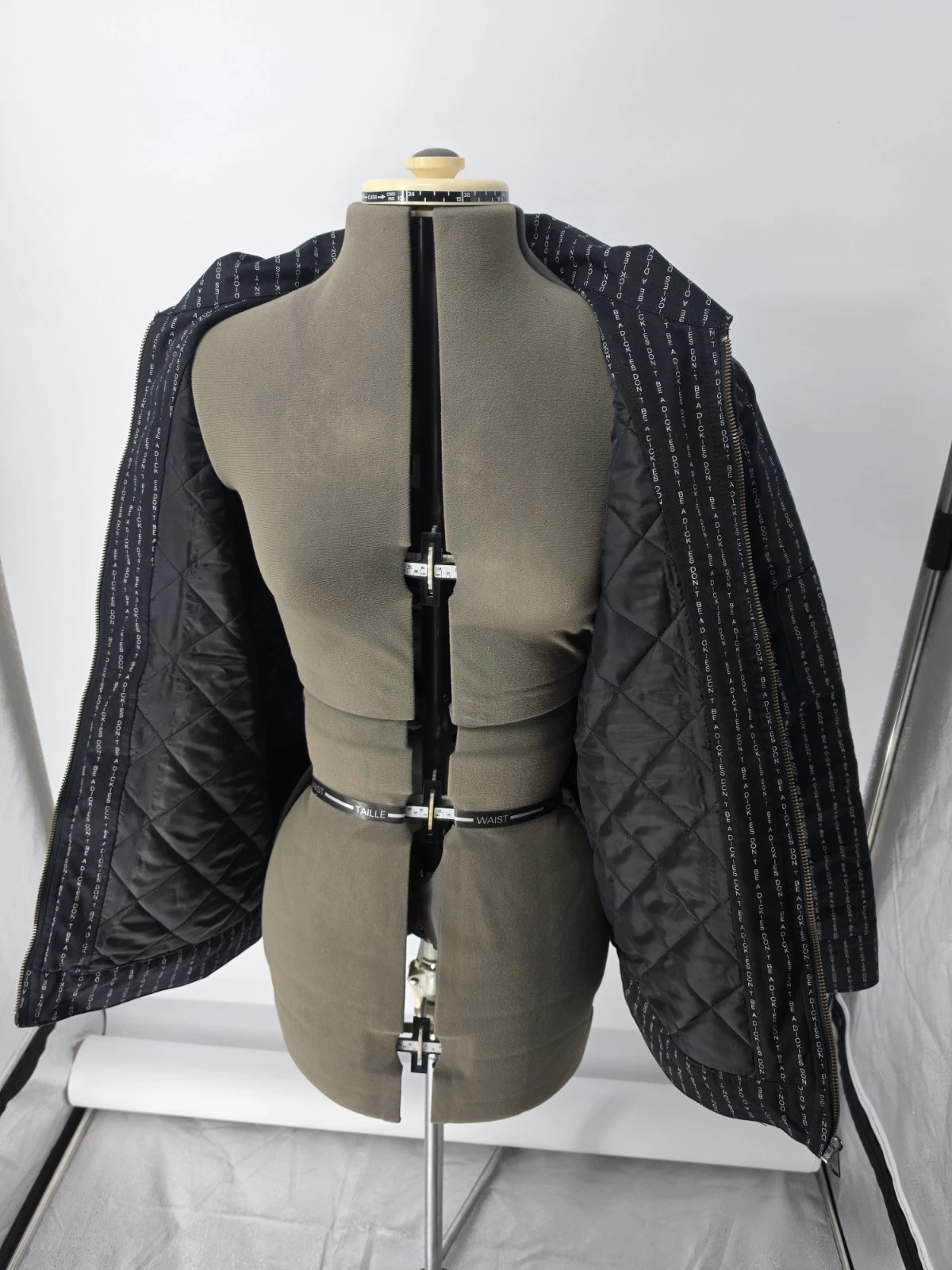 END X Dickies Men's Insulated Lined Black Pinstriped Eisenhower Jacket M Collab image 9