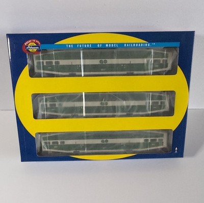 HO Scale Athearn GO Transit Bombardier Coach Cars #2029, 2047, 2072 - NIB