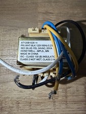 Honeywell AT120B1028 Foot Mounted 120 VAC Transformer W/ 9" Leadwires End Bells