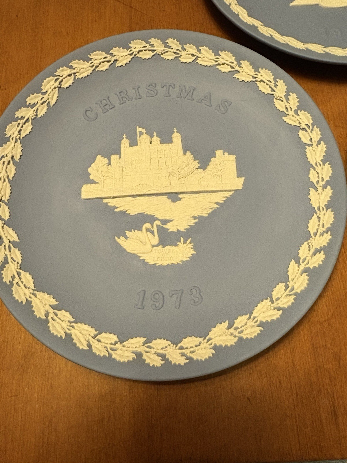 Picture 4 of 24